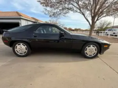 1981 PORSCHE 928 — thumbnail 3