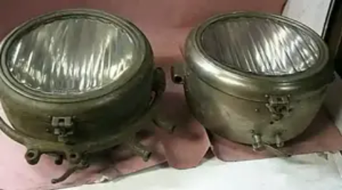 1931 Duesenberg Headlights  