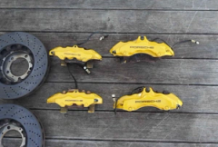 996 GT2 - Complete Set of PCCB Ceramic brakes (Rotors, Caliper and Pads) — thumbnail 2