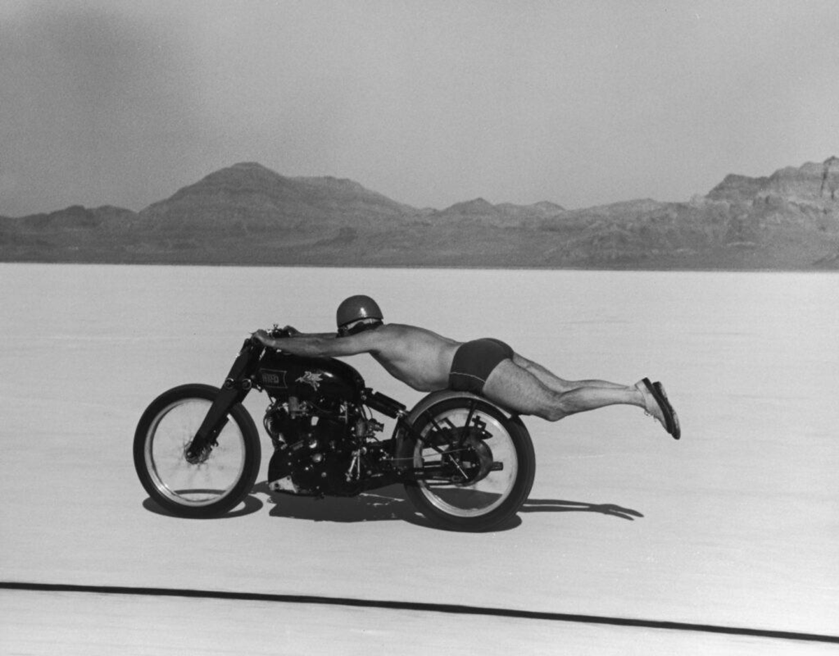 Vincent HRD Black Lightning - Rollie Free’s 1948 Land-Speed Record Motorcycle  — photo 1