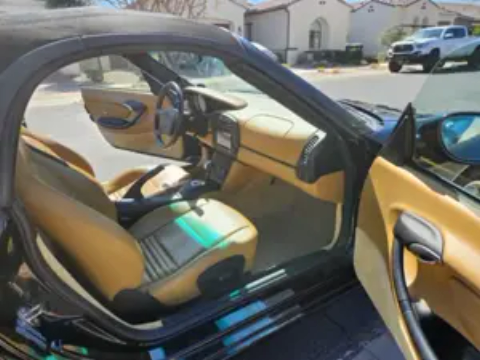 2000 Porsche Boxster 