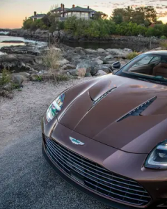 2025 Aston Martin Vanquish — A Supercar Reborn — thumbnail 3