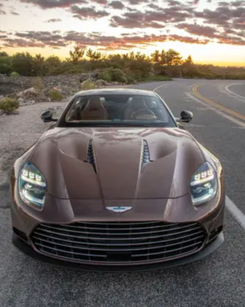2025 Aston Martin Vanquish — A Supercar Reborn