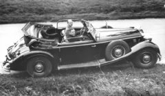 1937 Horch 853 Cabriolet — thumbnail 4