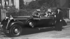 1937 Horch 853 Cabriolet — thumbnail 3
