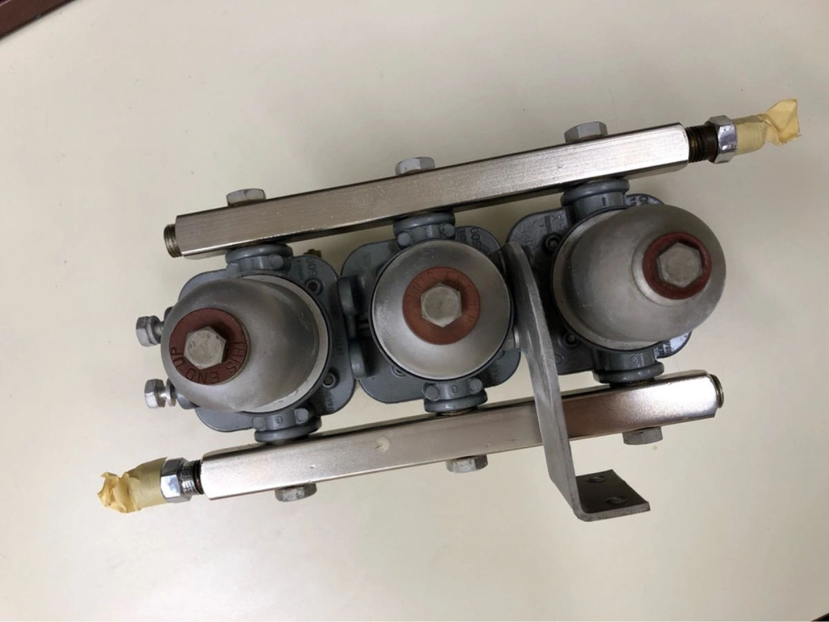 Auto Pulse 3 Phase Fuel Pump — photo 1