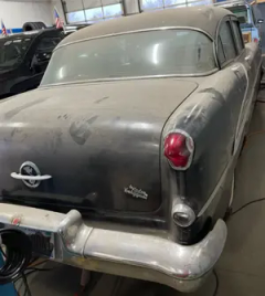 1955 Oldsmobile 88 Sedan  — thumbnail 3