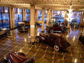 Annual Duesenberg Museum  VIP Tour