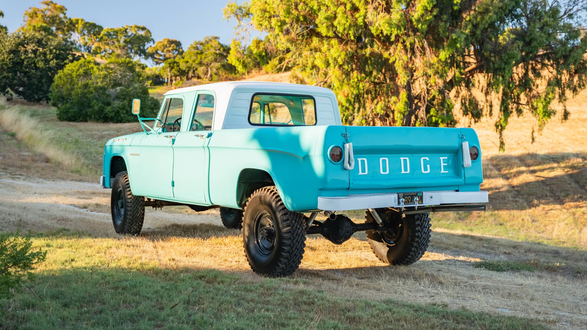 1963 Dodge W200 Power Wagon